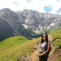 Hiking with Your Camera: Tips to Help You Get Great Photos Hiking in the Dolomite Mountains in Italy.